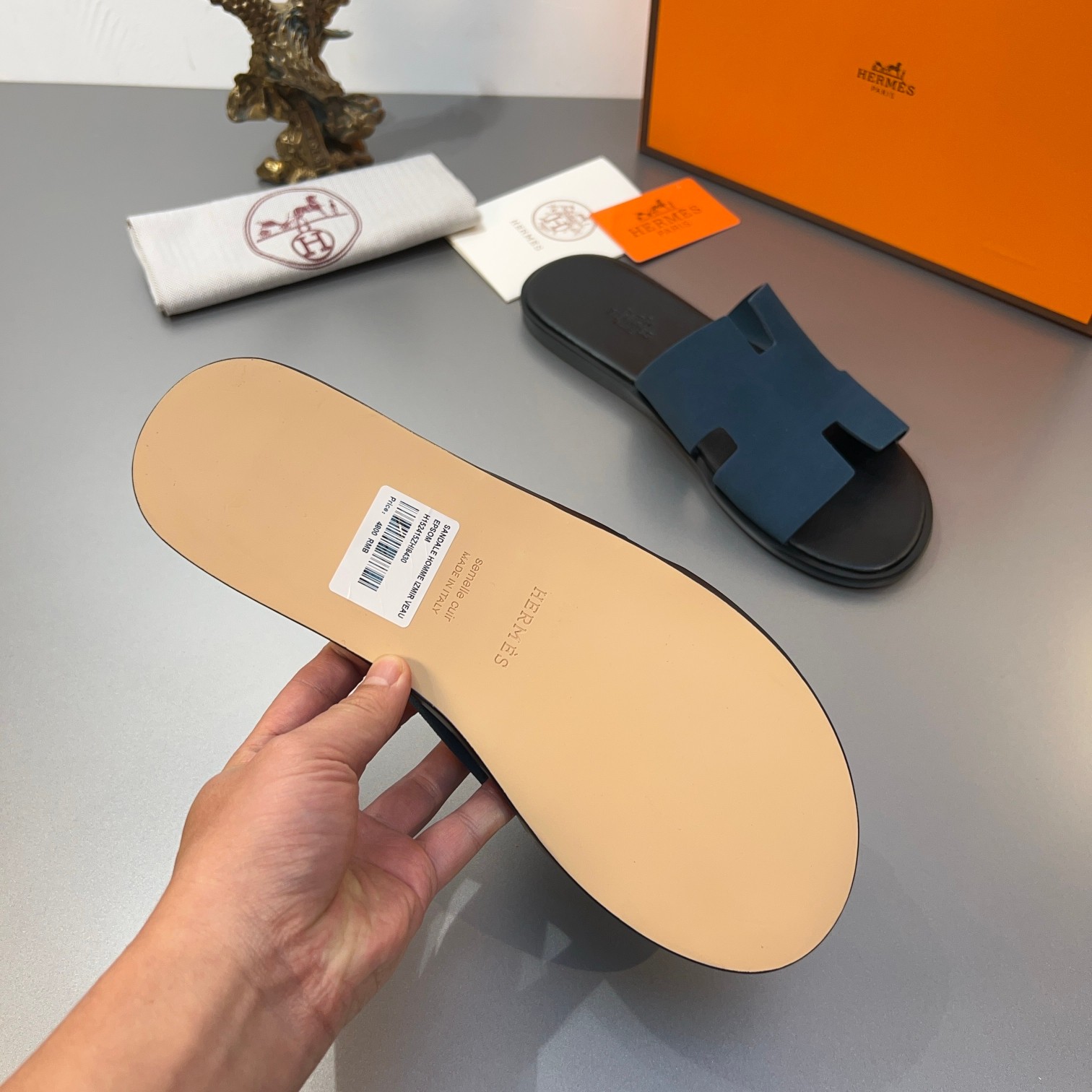 Precio de fábrica:110Hermes Hermes sitio web oficial última sincronización contador nuevo oran color