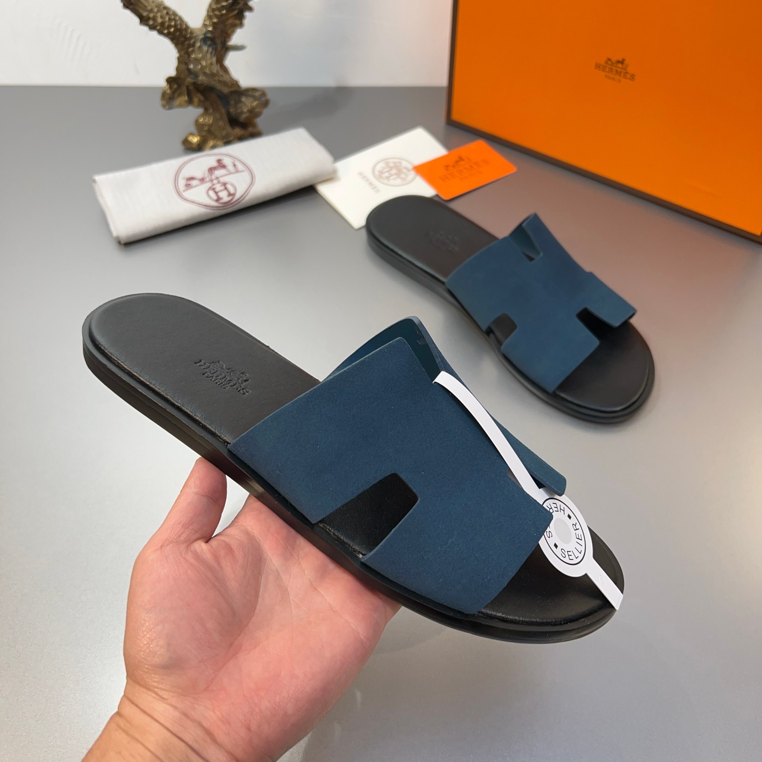 Precio de fábrica:110Hermes Hermes sitio web oficial última sincronización contador nuevo oran color