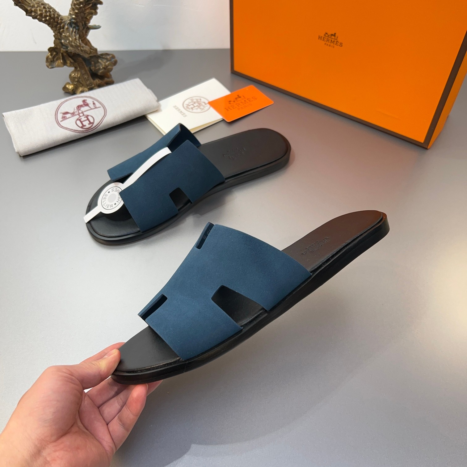 Precio de fábrica:110Hermes Hermes sitio web oficial última sincronización contador nuevo oran color