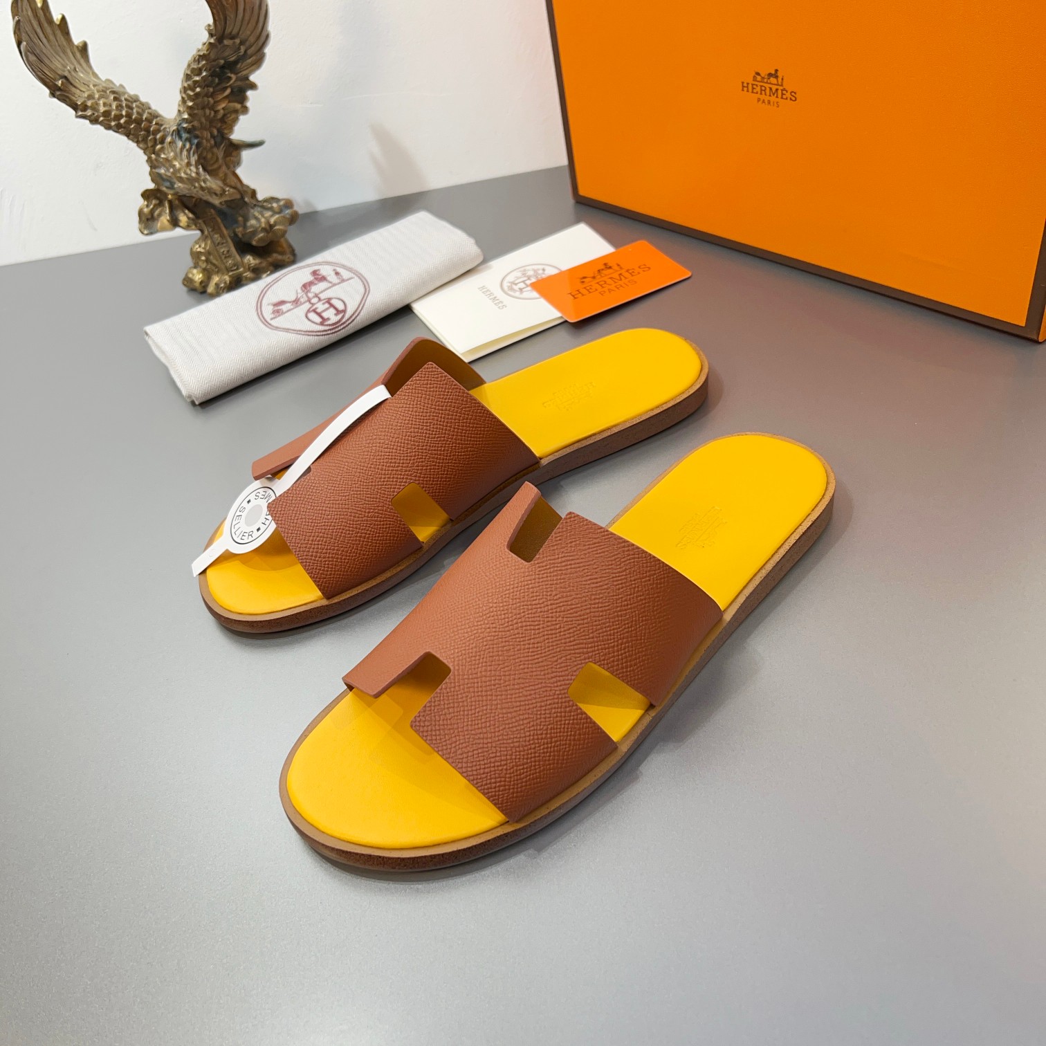 Precio de fábrica:110Hermes Hermes sitio web oficial última sincronización contador nuevo oran color