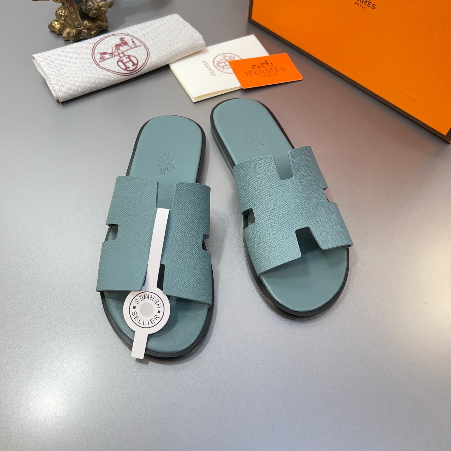 Precio de fábrica:110Hermes Hermes sitio web oficial última sincronización contador nuevo oran color
