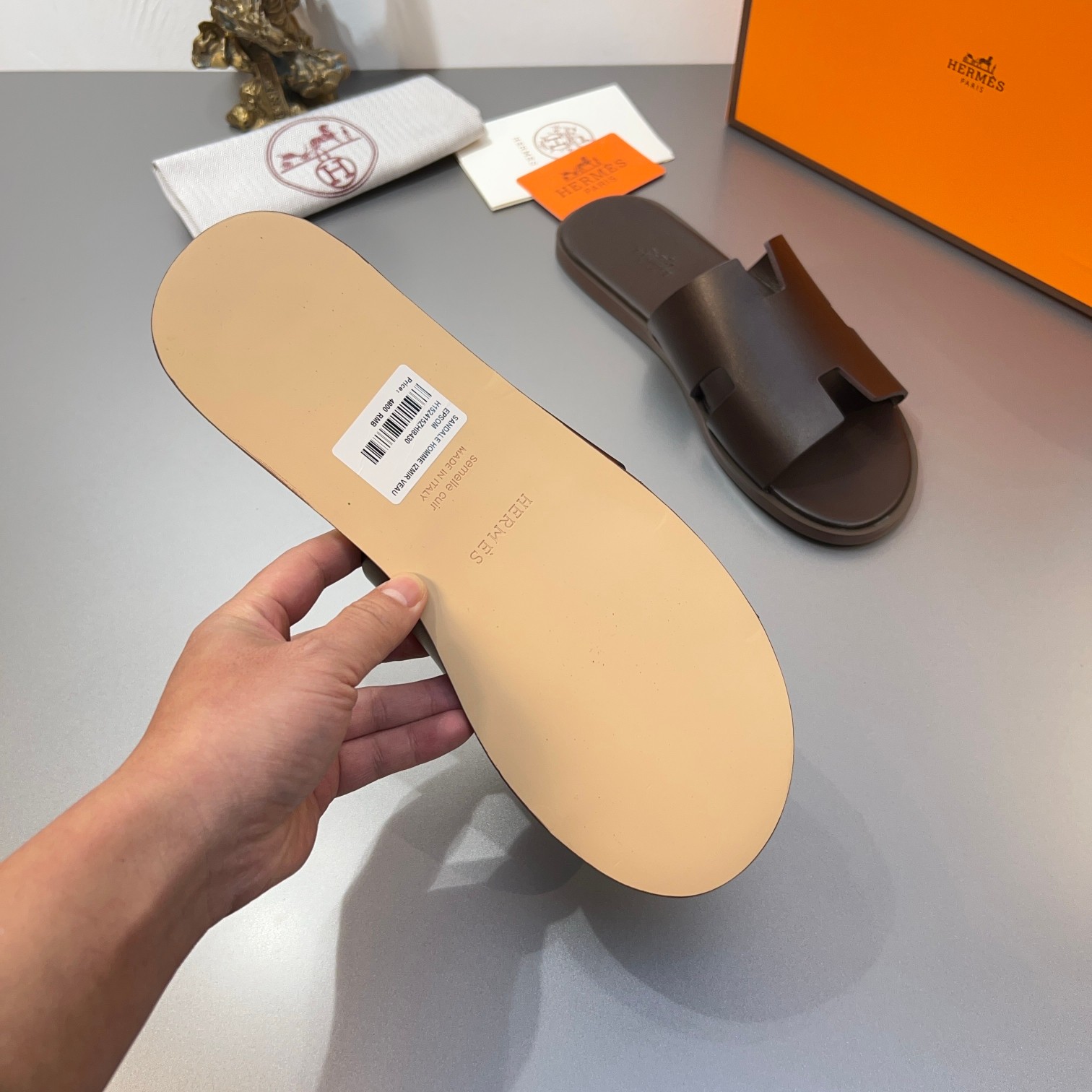 Precio de fábrica:110Hermes Hermes sitio web oficial última sincronización contador nuevo oran color