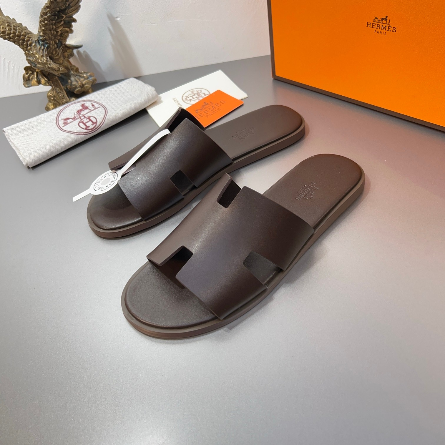 Precio de fábrica:110Hermes Hermes sitio web oficial última sincronización contador nuevo oran color
