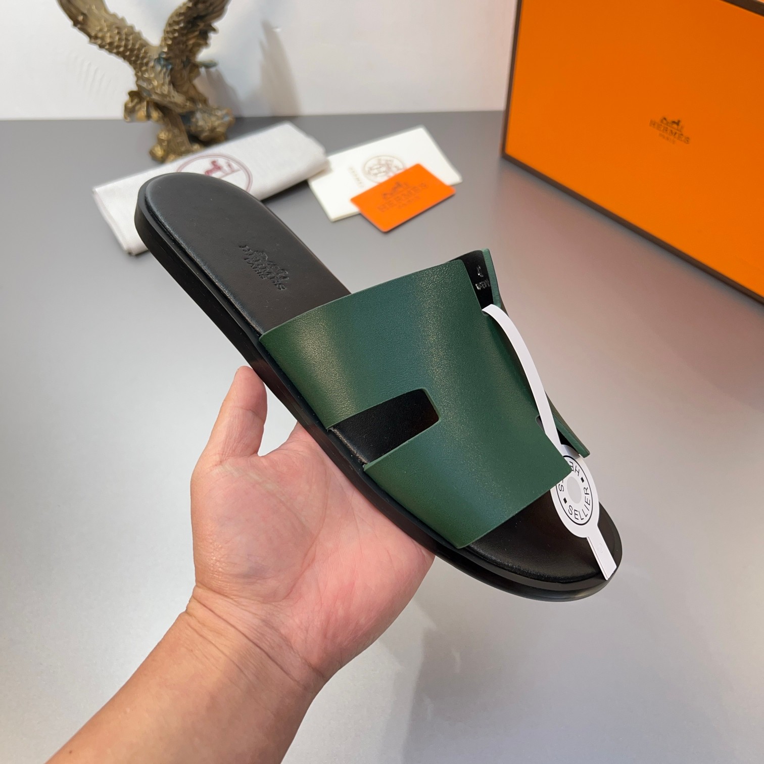 Precio de fábrica:110Hermes Hermes sitio web oficial última sincronización contador nuevo oran color