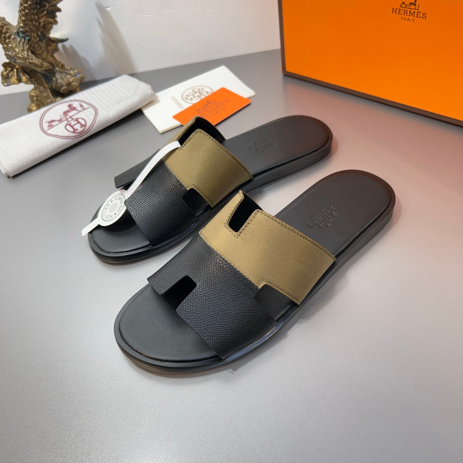 Precio de fábrica:110Hermes Hermes sitio web oficial última sincronización contador nuevo oran color