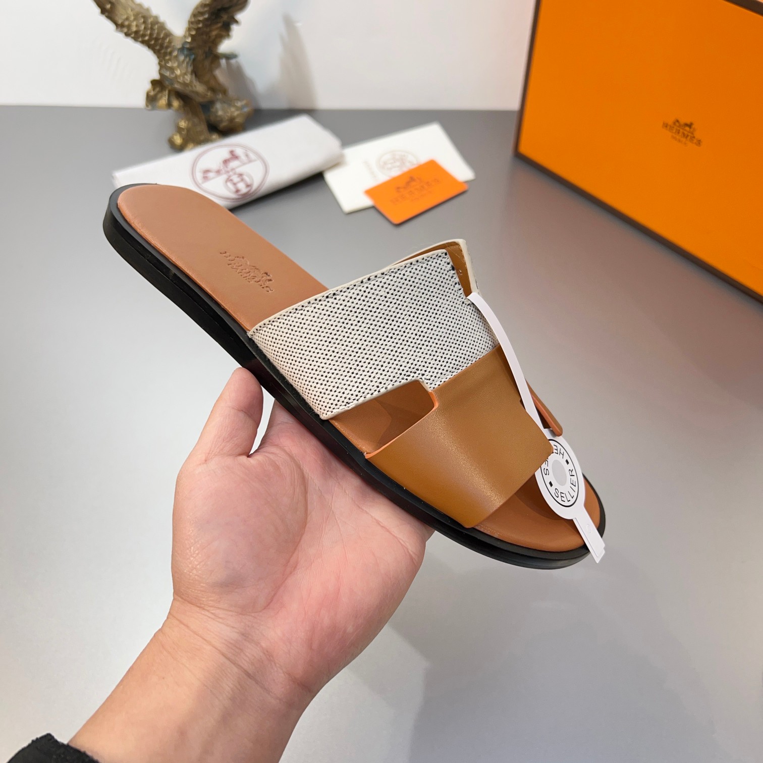 Precio de fábrica:110Hermes Hermes sitio web oficial última sincronización contador nuevo oran color