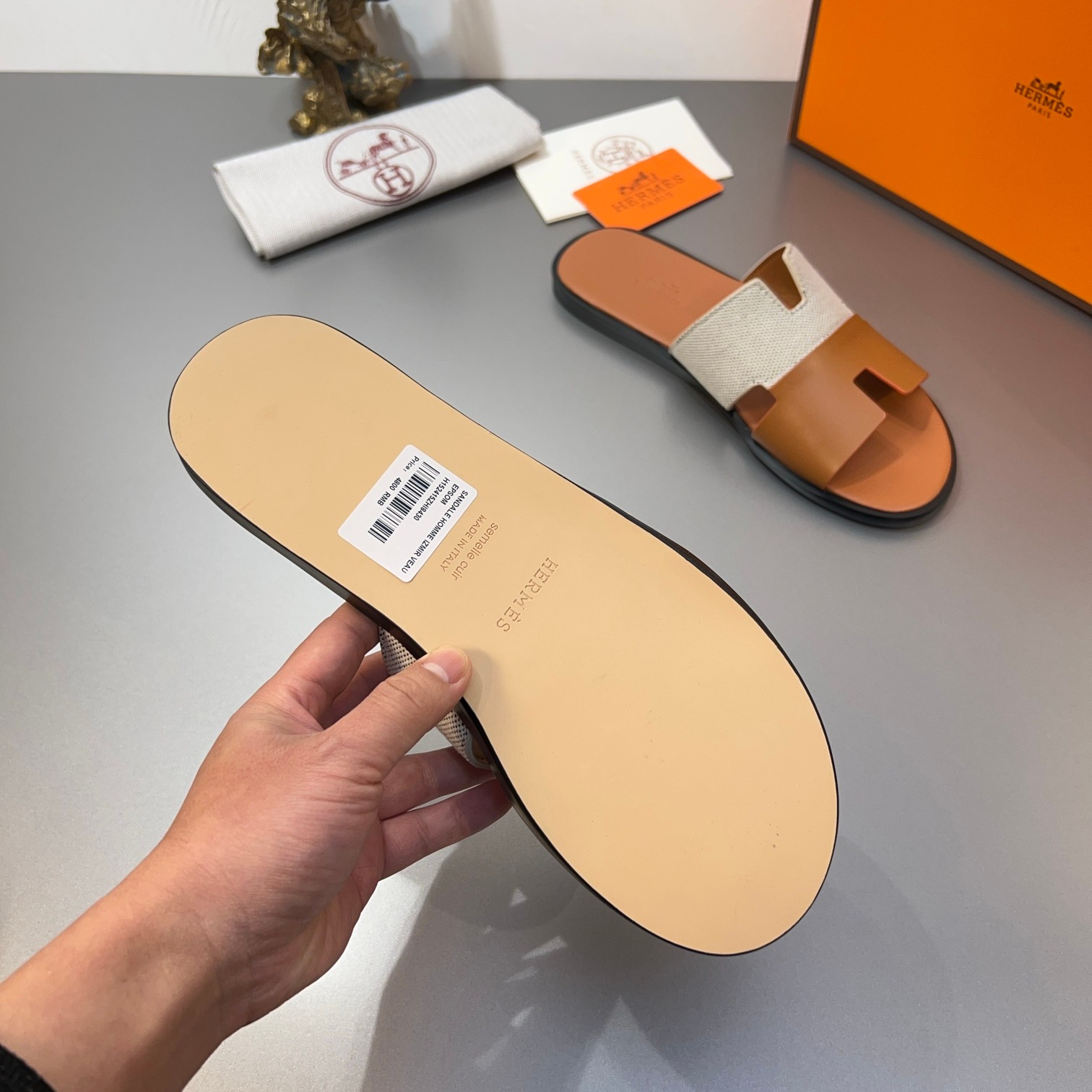 Precio de fábrica:110Hermes Hermes sitio web oficial última sincronización contador nuevo oran color