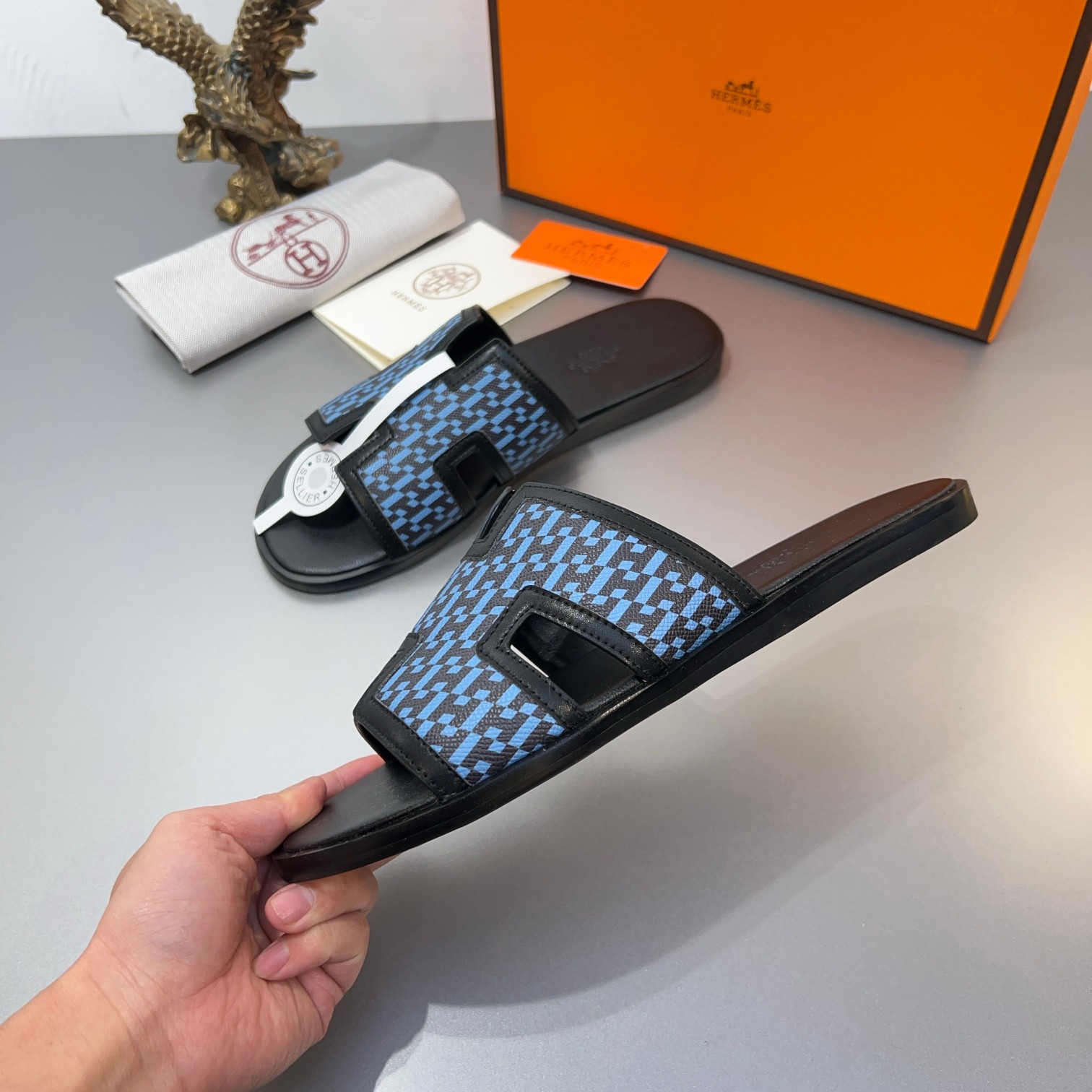 Precio de fábrica:110Hermes Hermes sitio web oficial última sincronización contador nuevo oran color