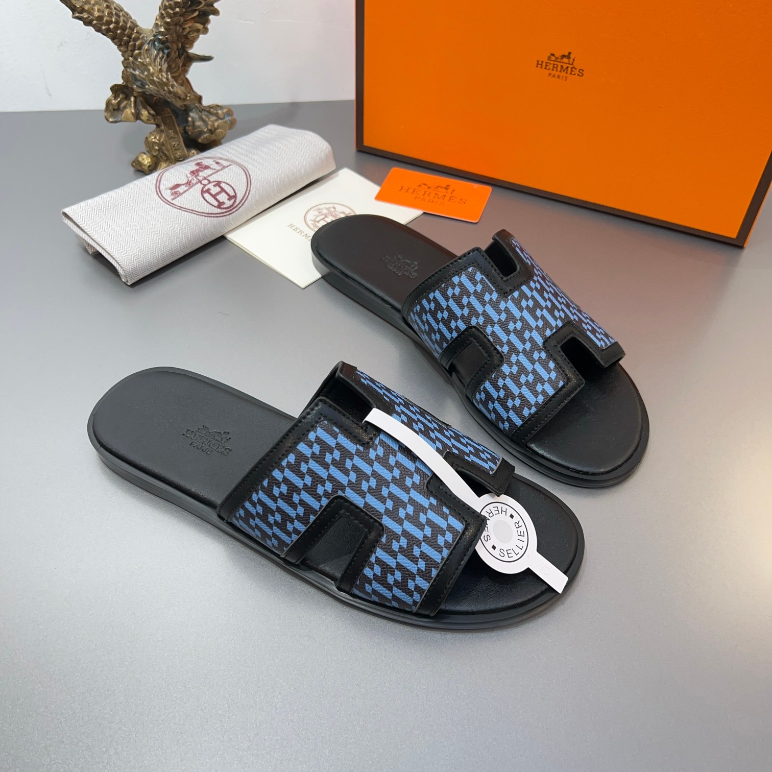 Precio de fábrica:110Hermes Hermes sitio web oficial última sincronización contador nuevo oran color