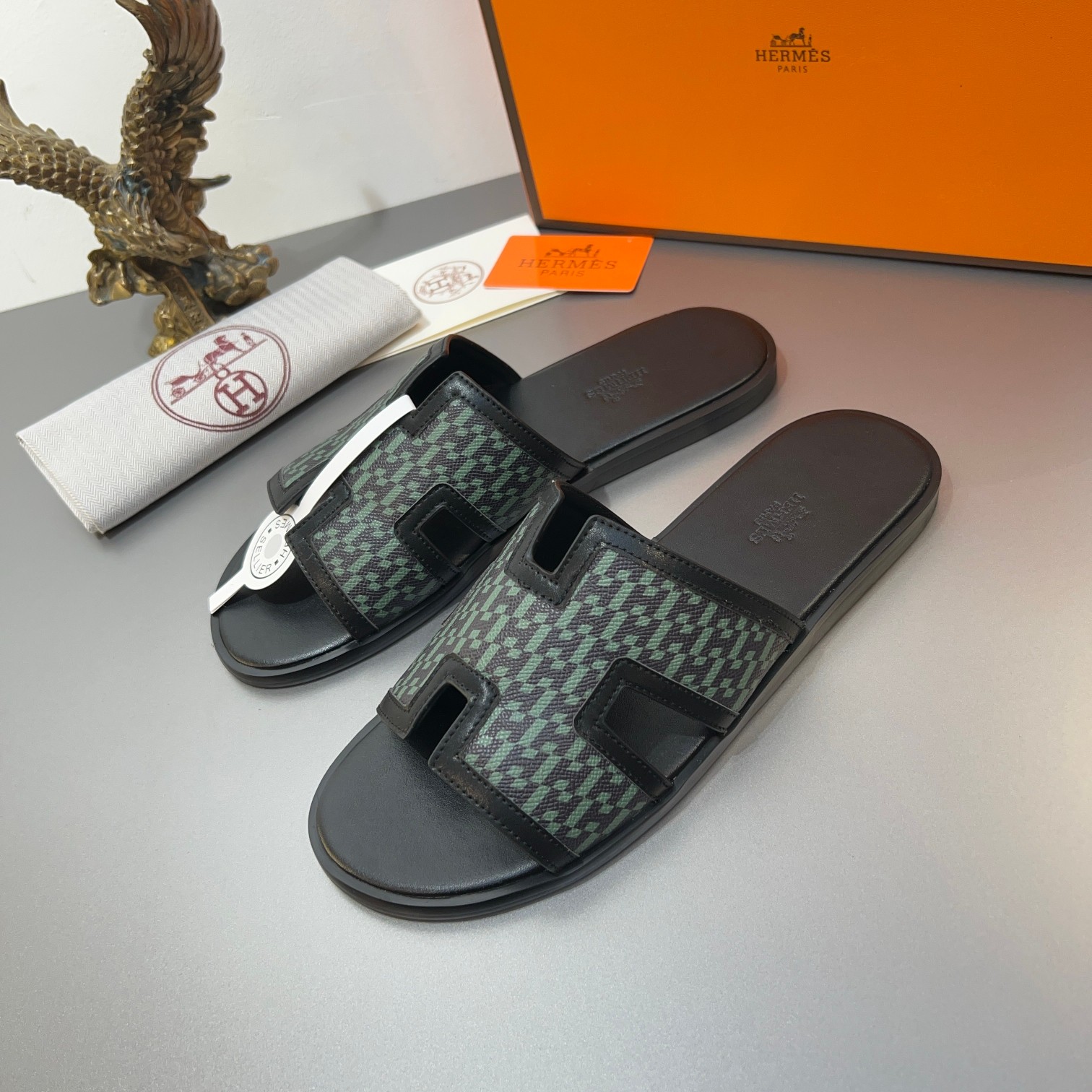 Precio de fábrica:110Hermes Hermes sitio web oficial última sincronización contador nuevo oran color