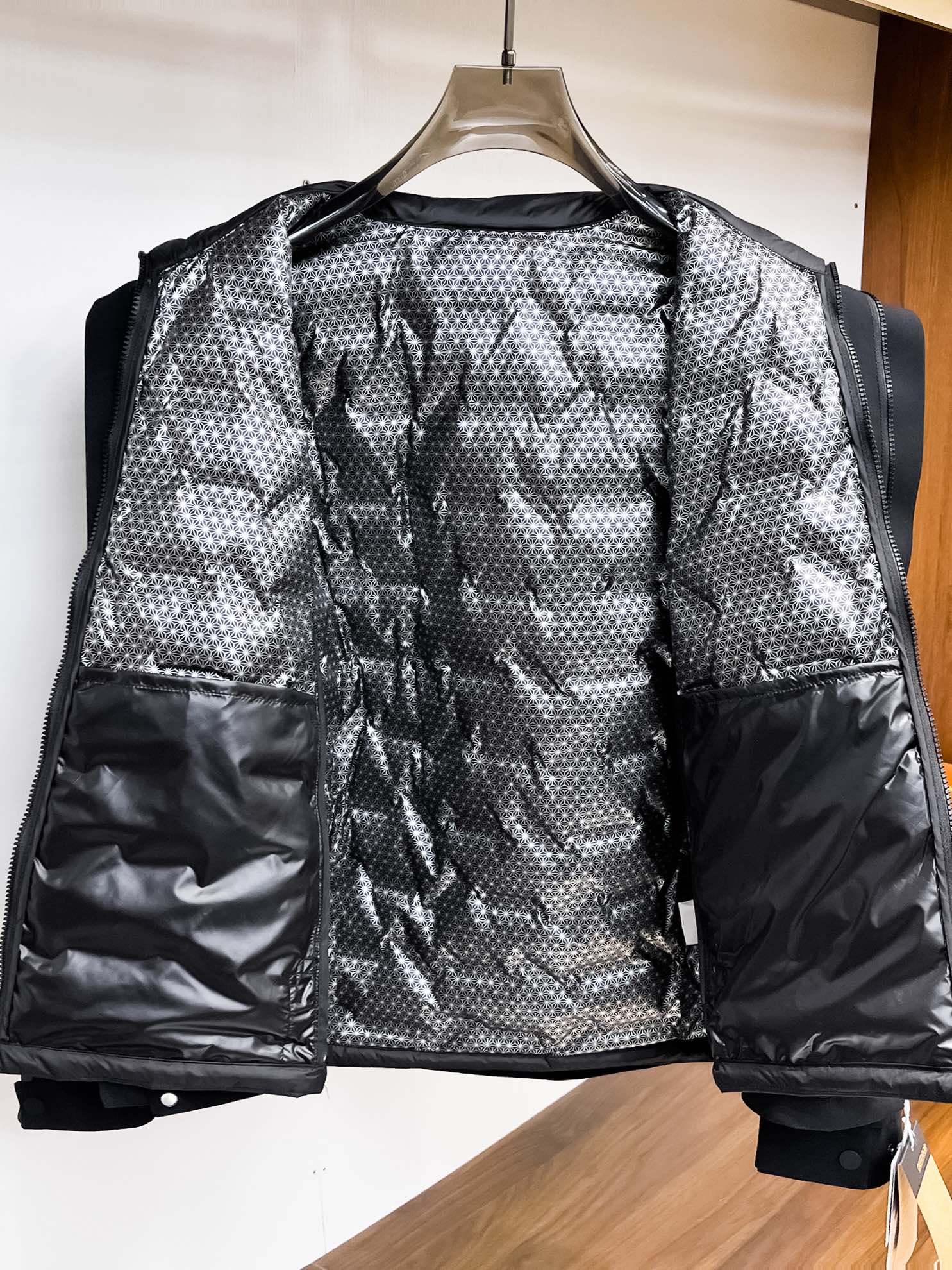 新款来袭 最高版本【始祖鸟】 三合一功能性户外性能 防风，防雨，90绒，ARCTERYX 始祖鸟硬壳顶级