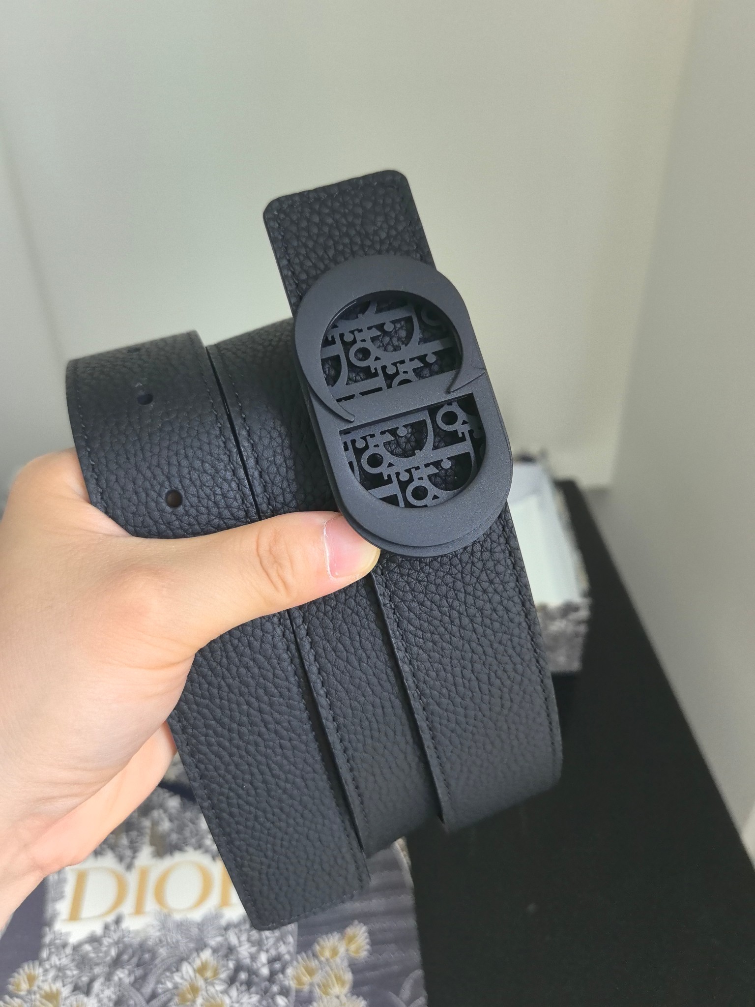 P cd家 3.4cm 原版五金扣头， 新款 双面可用 醒目的标志性徽标装点搭扣