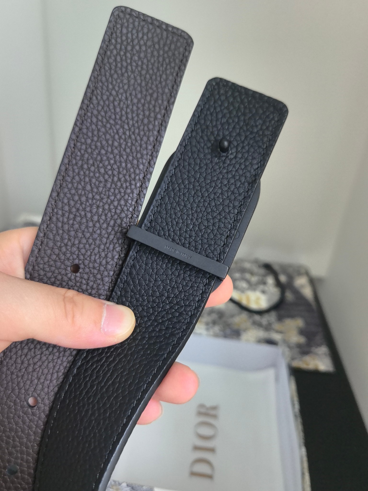 P cd家 3.4cm 原版五金扣头， 新款 双面可用 醒目的标志性徽标装点搭扣