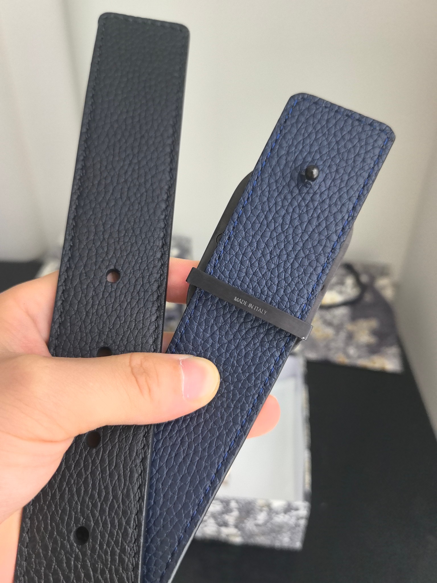 P cd家 3.4cm 原版五金扣头， 新款 双面可用 醒目的标志性徽标装点搭扣