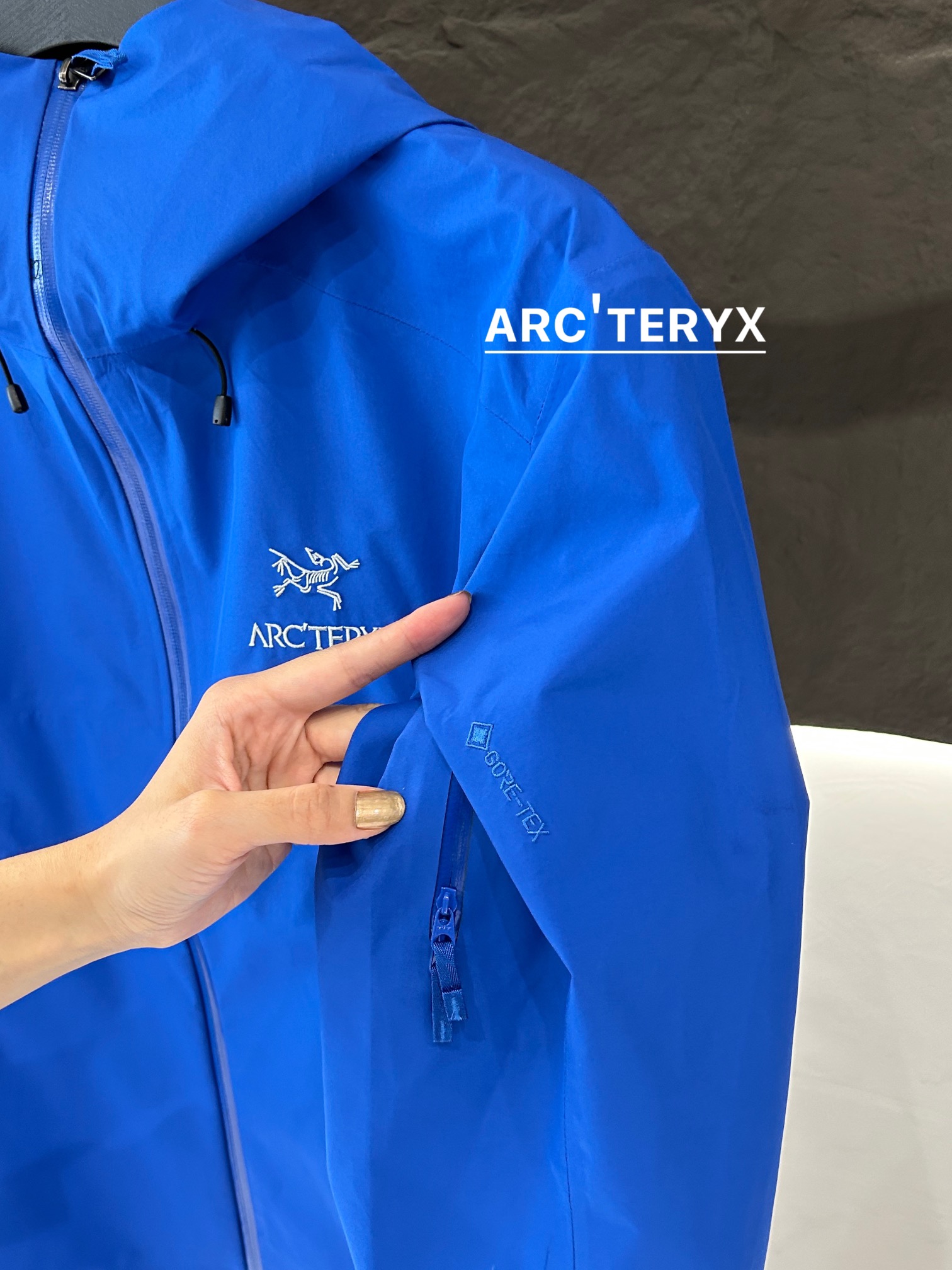 Arc’teryx AHA SV Jacket: Lightweight and Durable for Harsh Environments - 图片 9