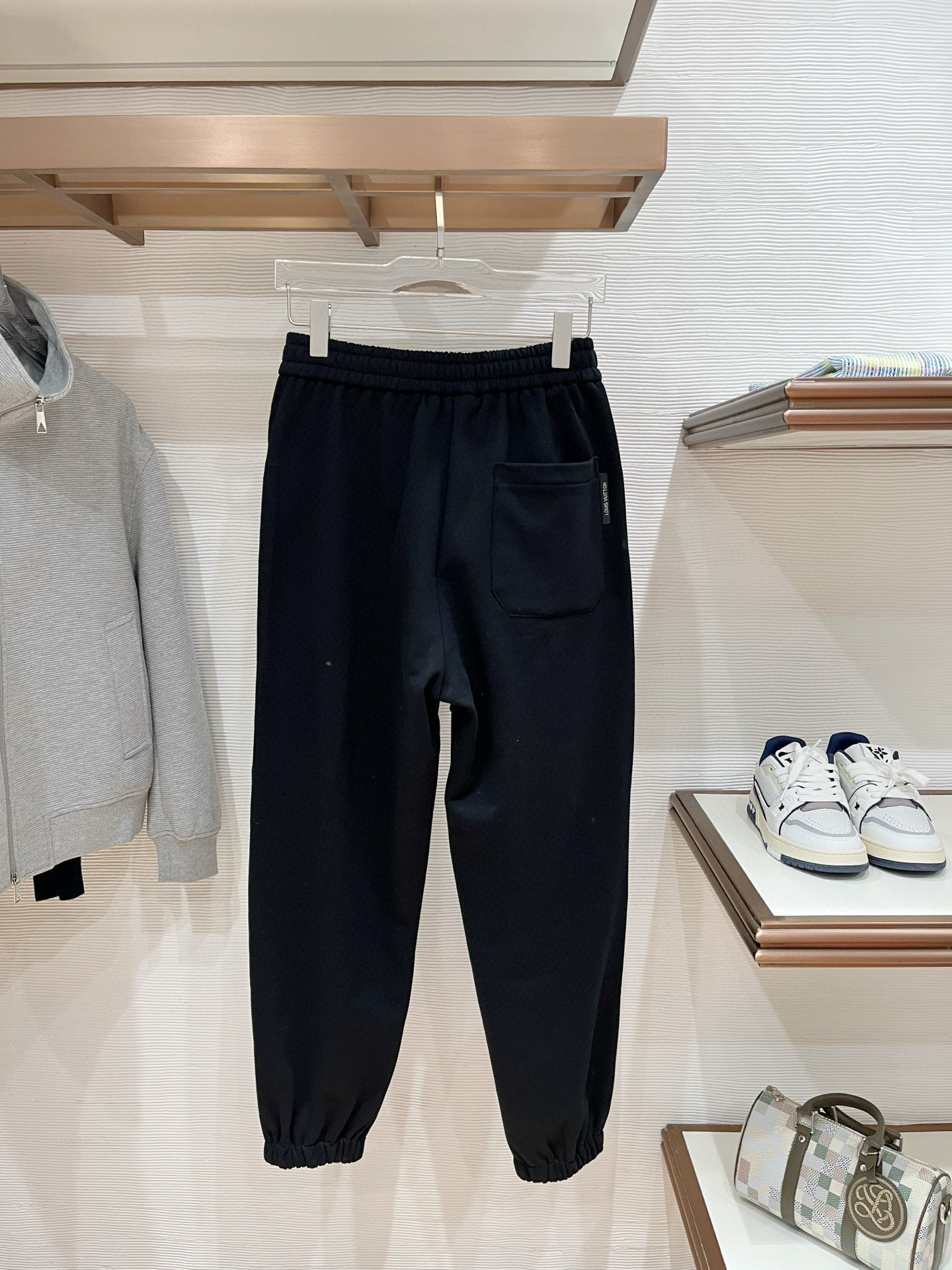 秋冬 L*v 卫衣毛圈面料 原版五金辅料 设计感足 M-XXXL