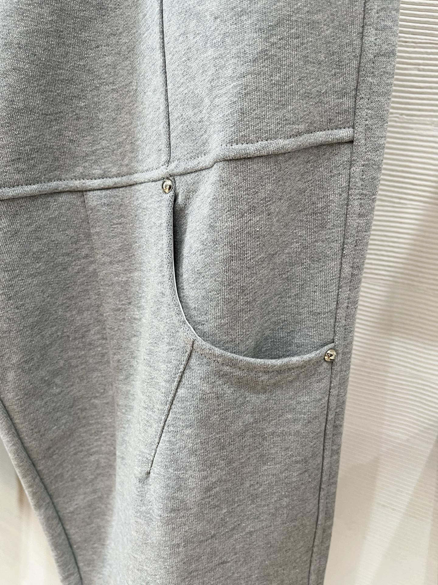 秋冬 L*v 卫衣毛圈面料 原版五金辅料 设计感足 M-XXXL