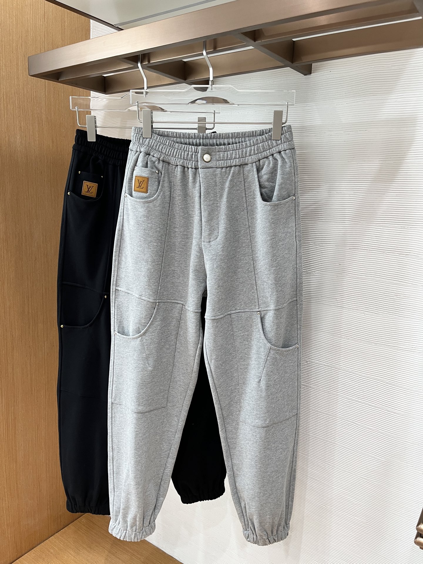 秋冬 L*v 卫衣毛圈面料 原版五金辅料 设计感足 M-XXXL