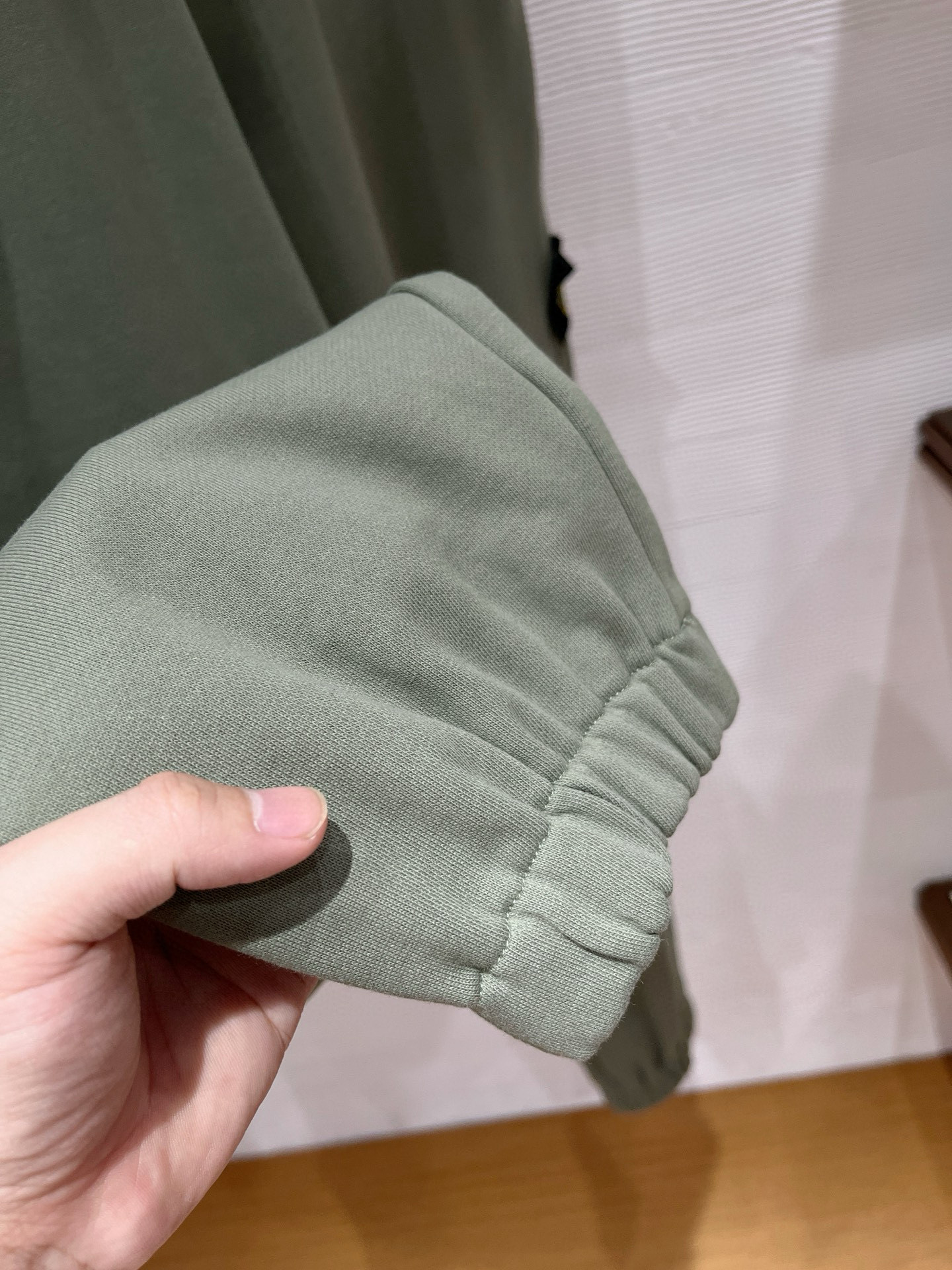 秋冬款 石头岛 卫衣毛圈面料 原版五金辅料 简单百搭款 三色 M-XXXL