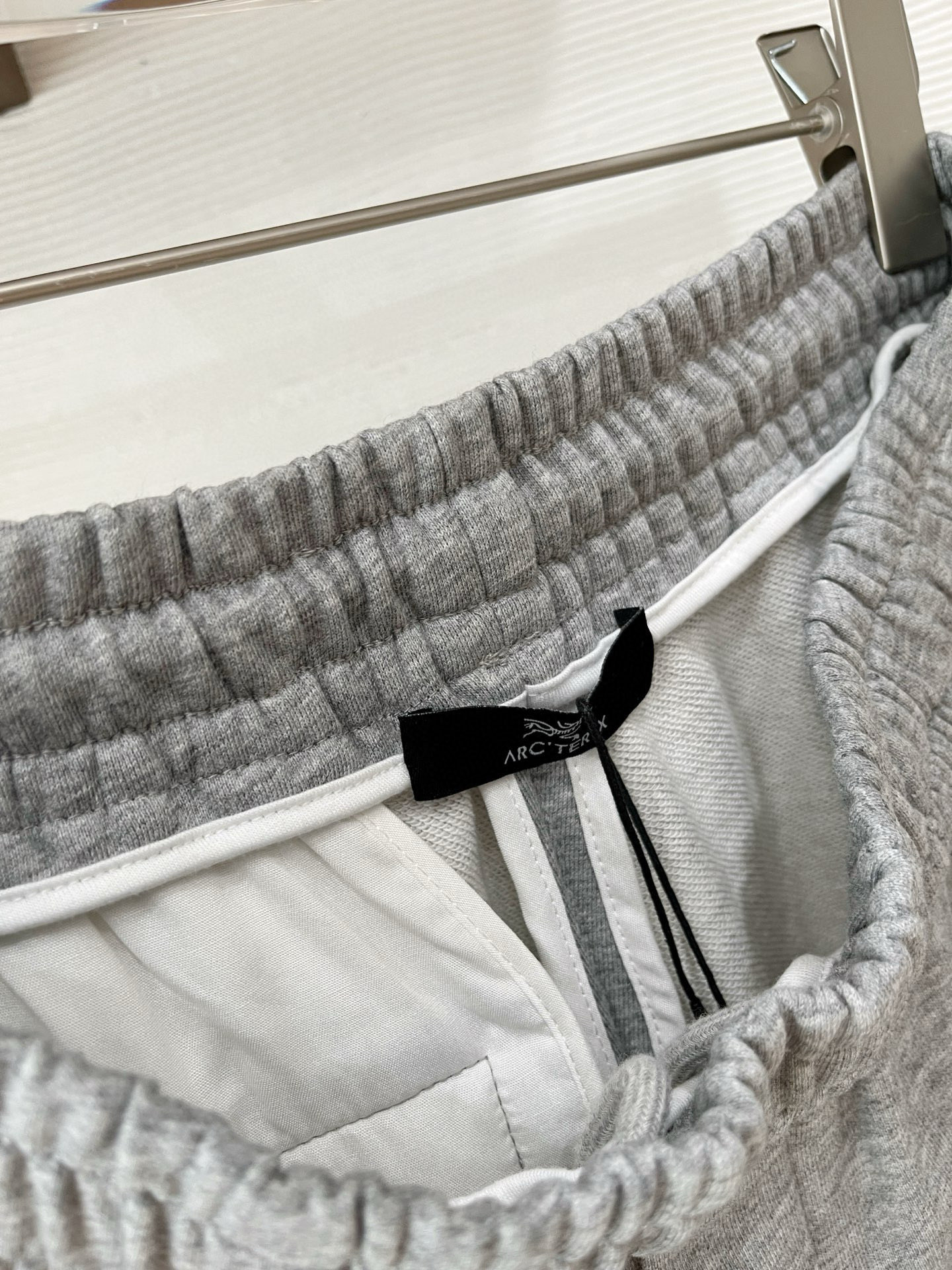 秋冬 爆炸鸟 卫衣面料 立体剪裁 单口袋拉链设计 原版五金 M-XXXL