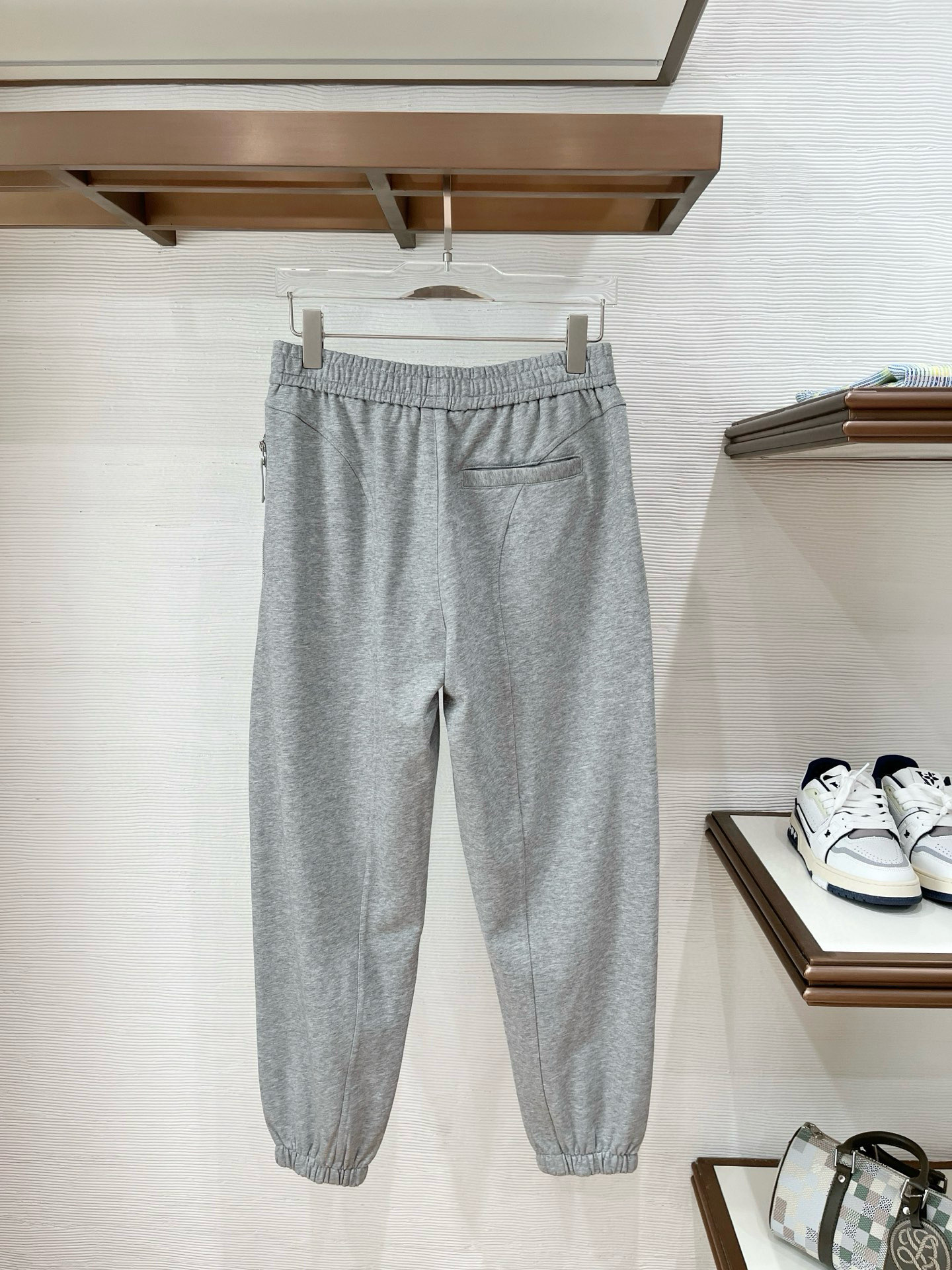 秋冬 爆炸鸟 卫衣面料 立体剪裁 单口袋拉链设计 原版五金 M-XXXL