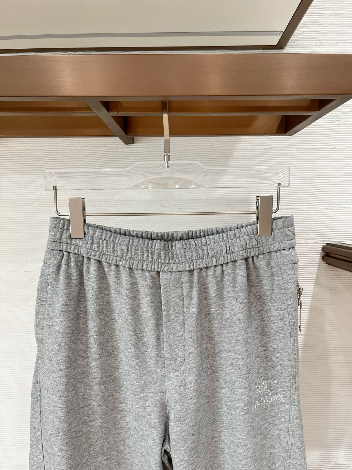 秋冬 爆炸鸟 卫衣面料 立体剪裁 单口袋拉链设计 原版五金 M-XXXL