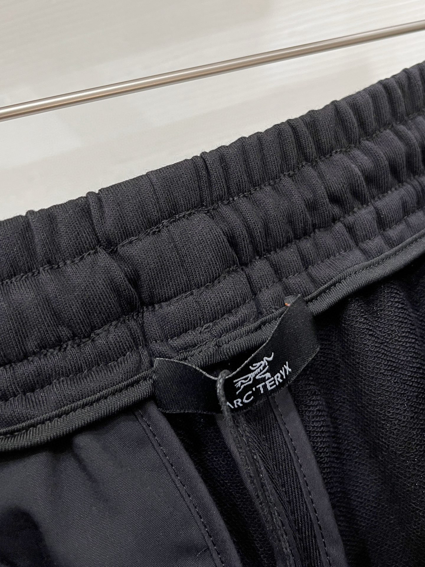 秋冬 爆炸鸟 卫衣面料 立体剪裁 单口袋拉链设计 原版五金 M-XXXL