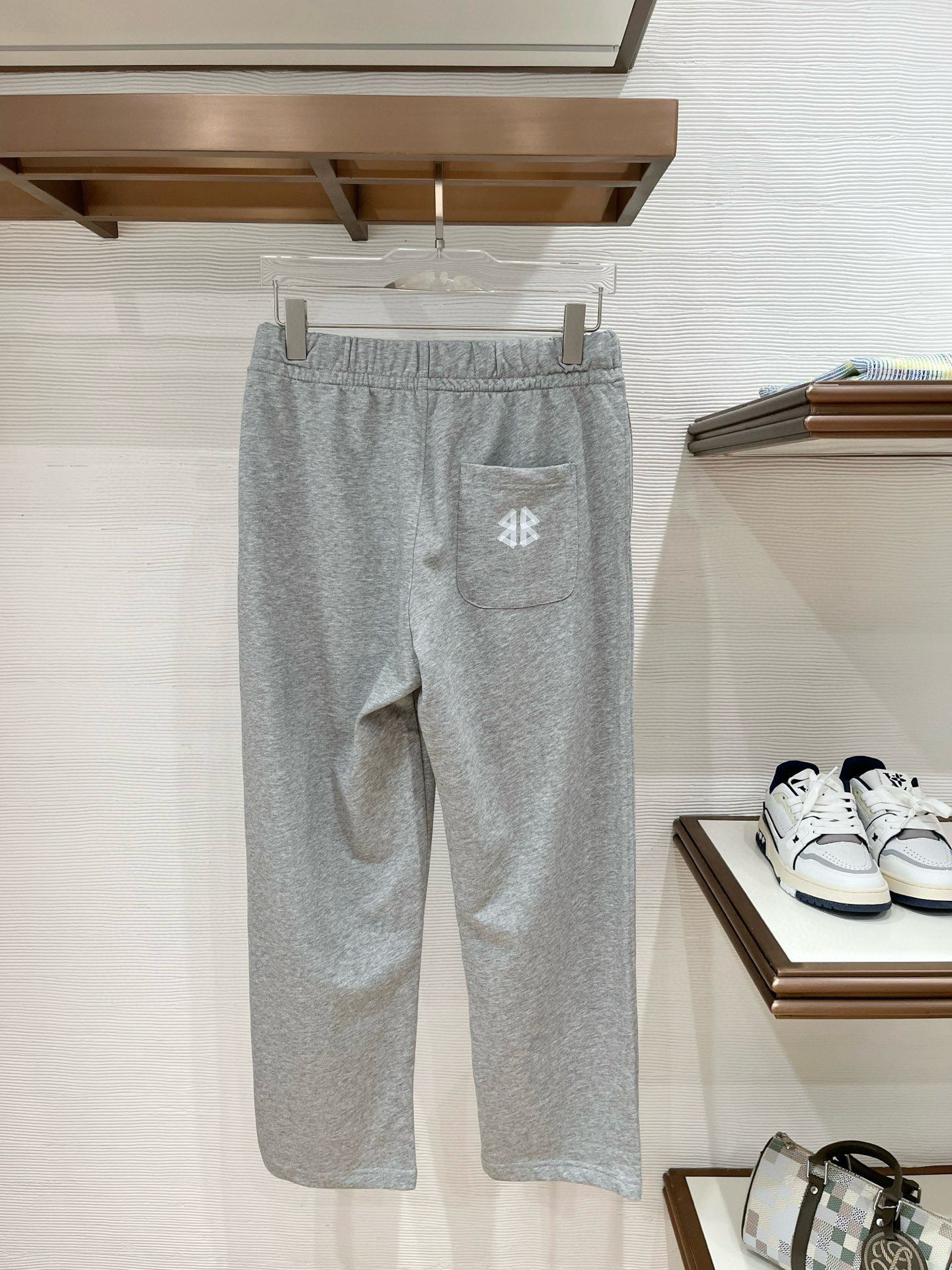 巴黎 卫衣面料 简单百搭款 直筒裤型 M-XXXL