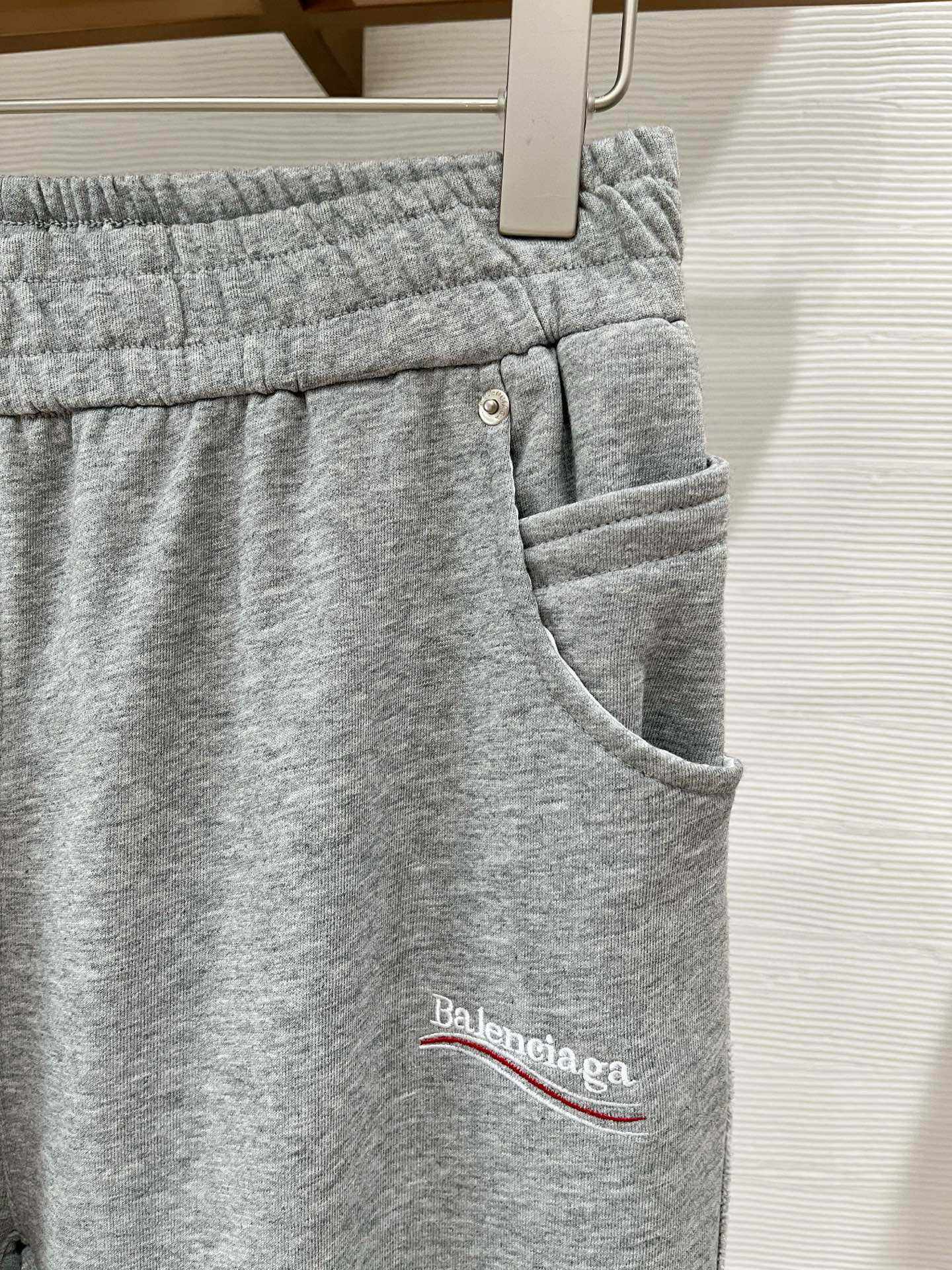 巴黎 卫衣面料 原版五金 可乐绣花 直筒裤型时尚休闲 M-XXXL