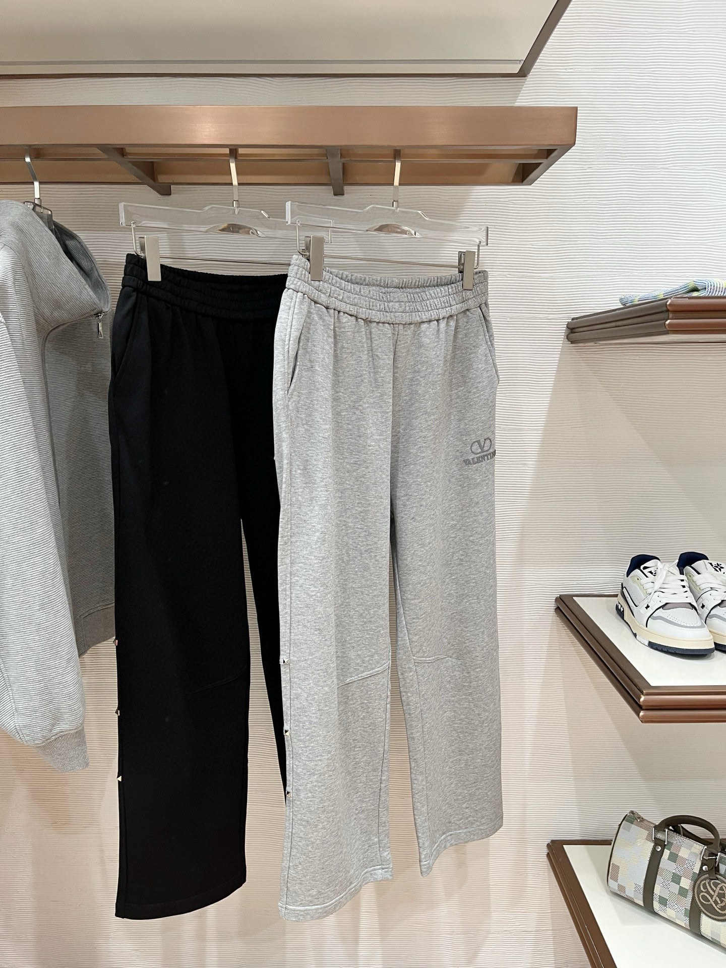 秋冬款 华伦 直筒版型 裤子两侧打钉 卫衣毛圈面料手感丝滑 M-XXXL