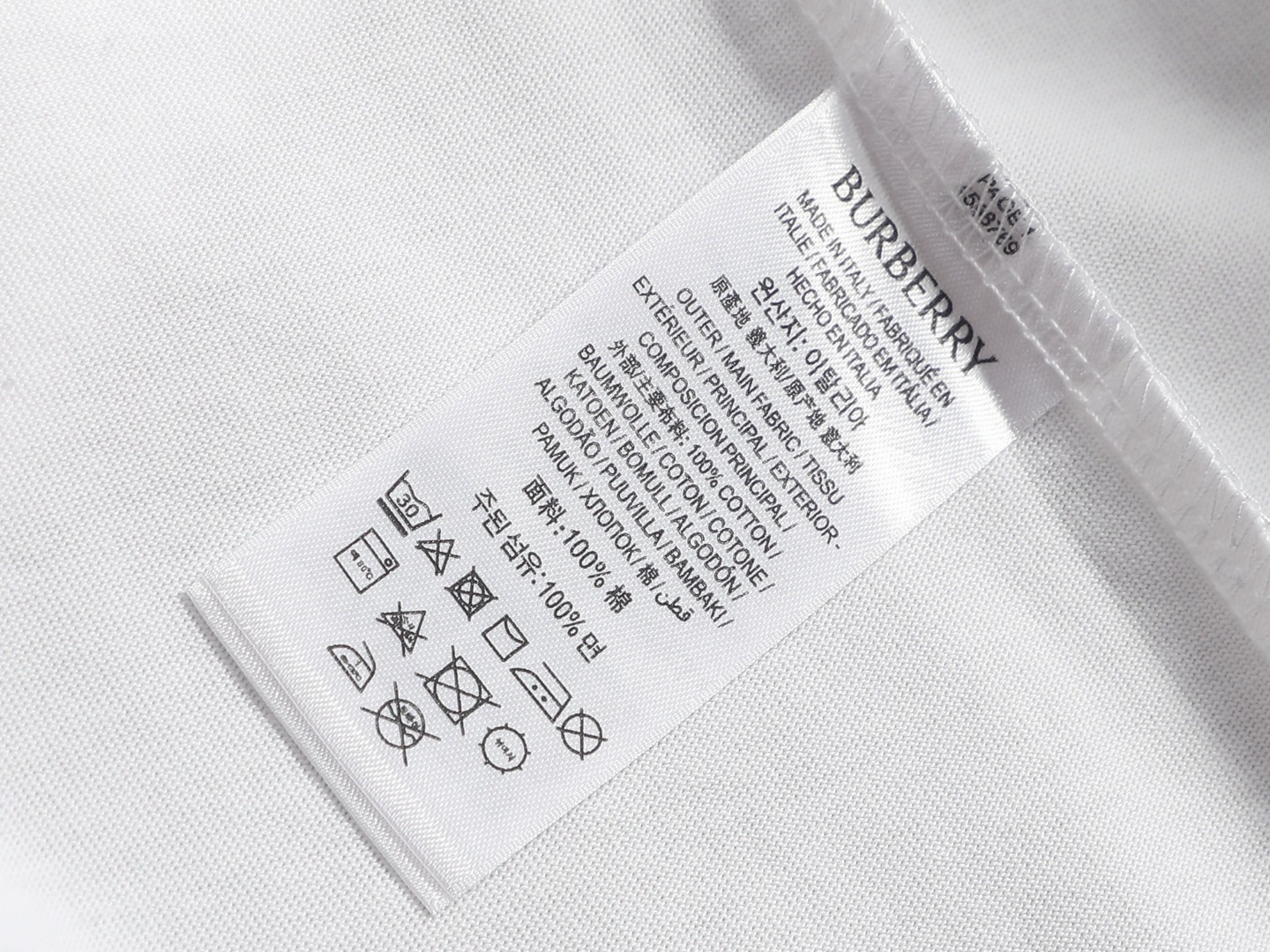 Burberry 高品质 BUR 巴宝莉最新蓝色立体骑士战马刺绣短袖 面料采用纯棉精梳棉260g面料