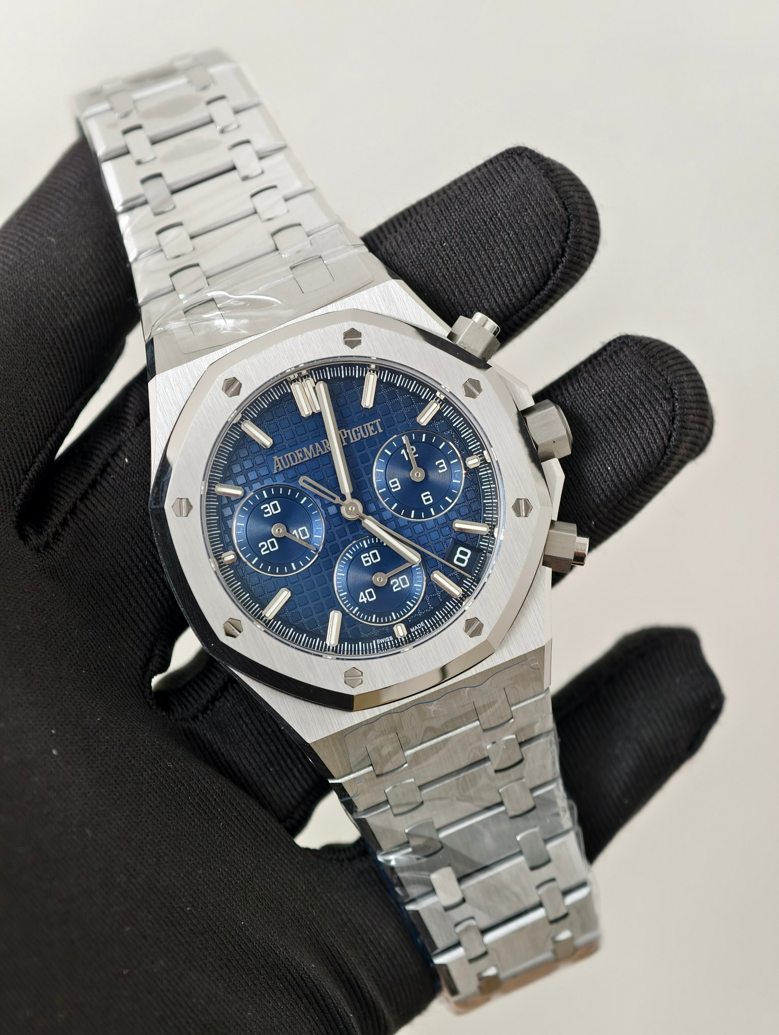 NO:586461,DDF new product a Royal Oak 26240st 4401 all-in-one mold opening machine, engraving deck, card-free balance wheel, top-notch workmanship,19860909DDF新品 a皇家橡树26240st 4401开模一体机 刻字甲板 无卡度摆轮 做工顶级,,Watch