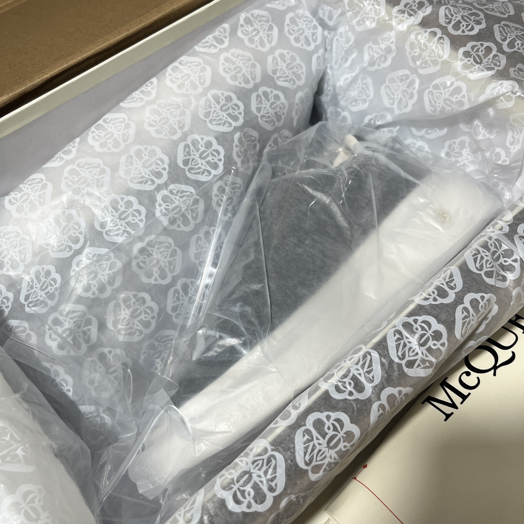 MiniCost Shoe 8