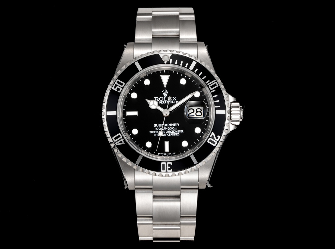 NO:337039,TM Factory's debut work: sentiment creates the peak!  The Rolex Super 904L retro SUB 16610 series is officially launched. The watch has a diameter of 40mm, sapphire crystal glass mirror, and the aluminum alloy bezel mouth, bringing people a unique retro charm. The factory makes every effort to buy authentic R&D and molds. The 904L steel belt and 904L shell sleeve produced by the original AR, including the ears connecting the watch head and the strap, all achieve the effect of being able to match the authentic ones. As the flagship model of the fourth generation SUB Submarine series, the watch follows the brand's simplified and capable spirit, and the fish bubble ring and Mercedes-Benz needle interpret the classic elements of the Water Ghost series. It must be a boutique!  ,,rolex19860909TM Factory首秀之作 情怀造就巅峰！ 劳力士超级904L复古SUB 16610系列正式推出. 表款直径 40mm 蓝宝石水晶玻璃镜面,搭配铝合金表圈口,给人带来一种独特的复古韵味.工厂孤注一掷购入正品研发开模,原AR出品的904L钢带,904L壳套,包括连接该表头和表带的生耳,均达到能和正品吻合通用的效果,作为第四代SUB潜航者系列的旗舰表款,腕表沿袭品牌精简干练的精神,鱼泡牙圈和奔驰针诠释了水鬼系列的经典要素必属精品！,,rolex,Watch