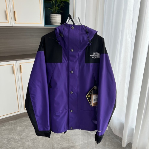 Chaqueta The North Face 1990 Gore-Tex Clásica Impermeable en Púrpura 1 Chaqueta The North Face 1990 Gore-Tex Clásica Impermeable en Púrpura