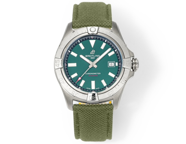 Breitling Avenger A17328101 Green Dial Automatic Men's Watch 1 Breitling Avenger A17328101 Green Dial Automatic Men's Watch