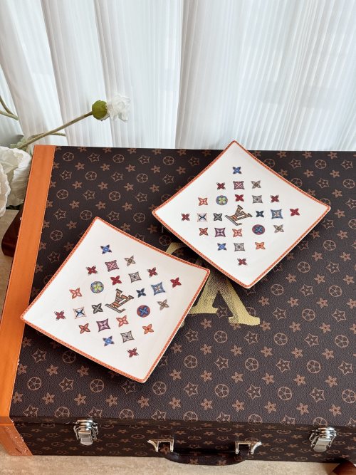 Luxury Square Plate Set of 2, Decorative Serving Dish, Louis Vuitton Pattern 1 Luxury Square Plate Set of 2, Decorative Serving Dish, Louis Vuitton Pattern