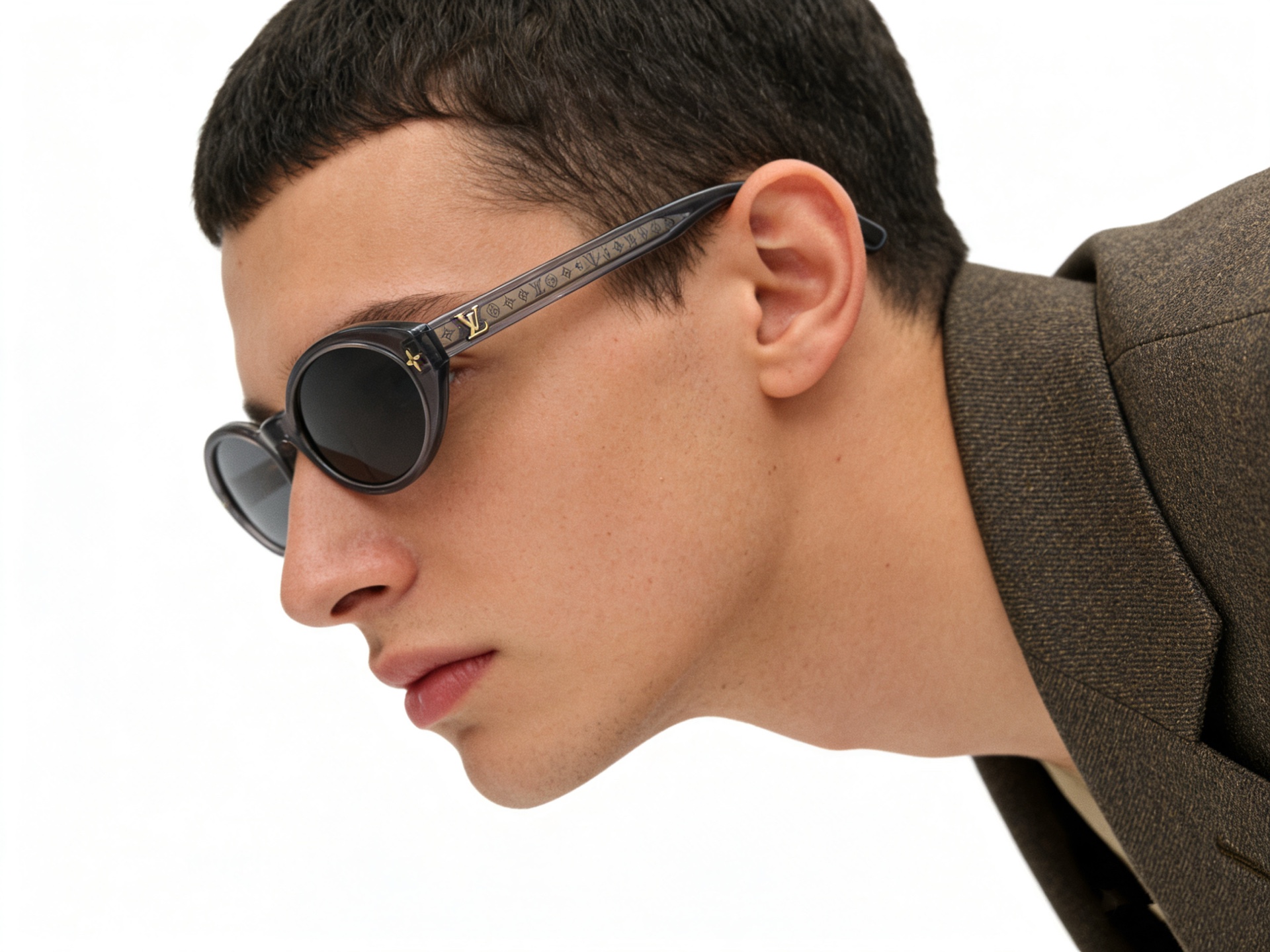 LOUIS VUITTONMOD：Z2979UOversizedSize：54口19 145