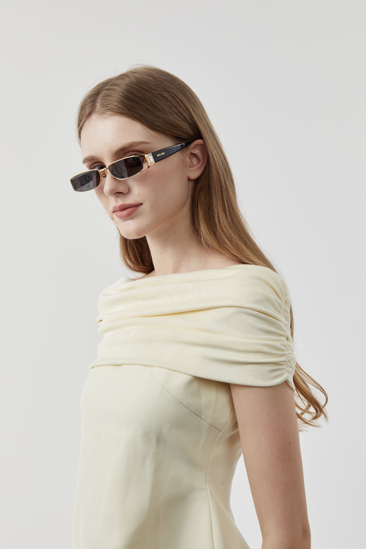 MIU MIUMODEL:SMU53FSIZE：50口17-130