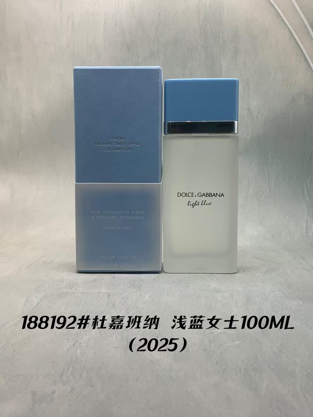 50. Versión 25 de la colonia ligera para mujer Dolce & Gabbana Light Blue 100ml 50. Versión 25 de la colonia ligera par…