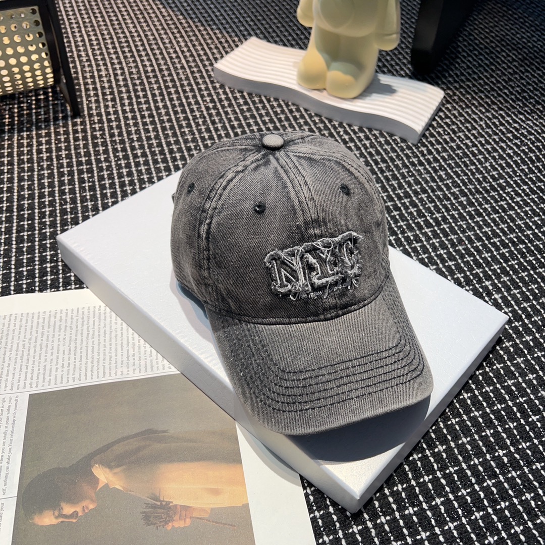 NO:192069,NY * new tassel baseball cap 3D three-dimensional embroidery logo, twill pure cotton fisherman four seasons, men and women hat fisherman hat baseball cap knit hat, hat, espadrilles, hats19860909NY *新款流苏棒球帽 3D立体刺绣标志,斜纹纯棉渔夫 四季,男女同款帽子渔夫帽棒球帽针织帽,帽子,espadrilles,hats,hat