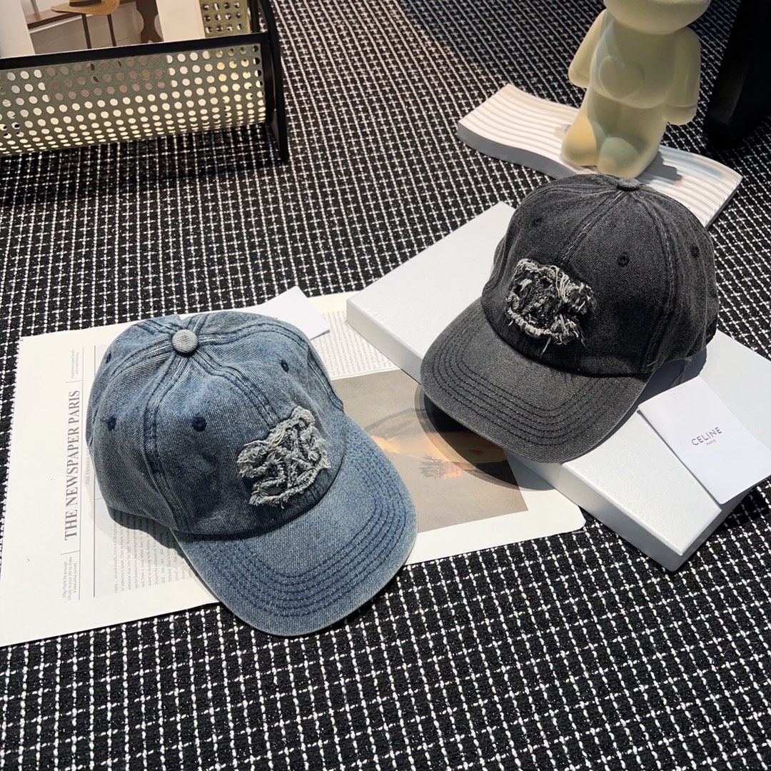 NO:195582,celin. Arc de Triomphe baseball cap, new summer style, full of denim elements, and hot selling in two colors~hat fisherman hat baseball cap knit hat, hat, celine, espadrilles, hats19860909celin. 凯旋门牛仔棒球帽 夏季新款 牛仔元素满满 深浅两色热卖中~帽子渔夫帽棒球帽针织帽,帽子,celine,espadrilles,hats,hat