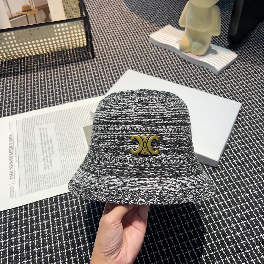 NO:196691,Celine Celine/Japanese literary simple bucket knitted hat hollow design breathable and not stuffy, cool and sweet, there is a hat that can match clothes and shade the sun, everyday versatile, and the fashionable feeling of fried chicken, fisherman's hat baseball hat knitted hat, hat, celine, celine, espadrilles, hats19860909Celine 赛琳/日系文艺简约水桶针织帽 镂空设计 透气不闷头 可酷可甜 夏天少不了得有一款 能搭配衣服又能遮阳的帽子,日常百搭 还有炒鸡时髦的感觉帽子渔夫帽棒球帽针织帽,帽子,celine,celine,espadrilles,hats,hat