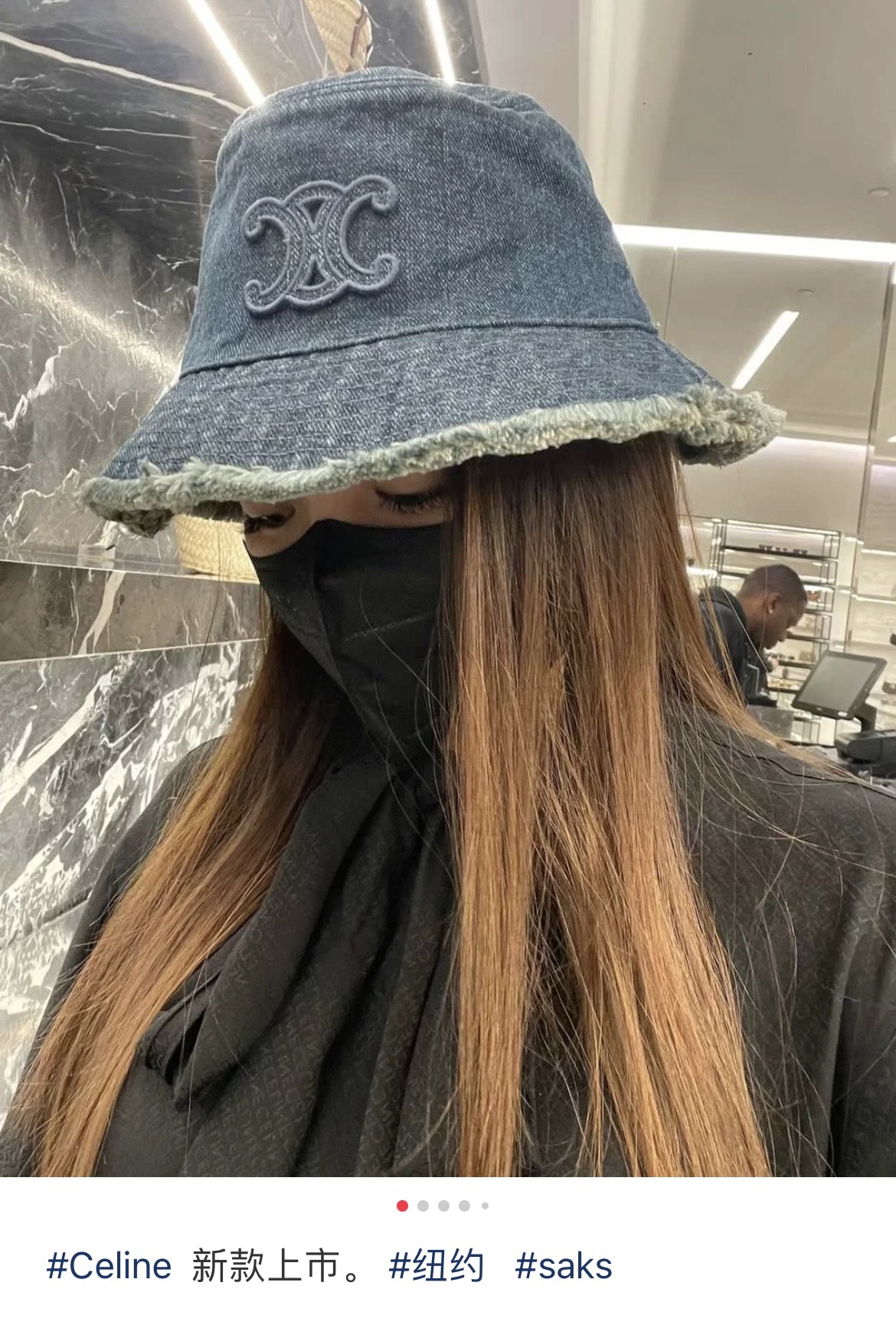 NO:202661,Celine Washed denim baseball hat Fisherman's hat is definitely one of the most popular products recently! The style is extremely exquisite, and the details reveal a sense of high-end and fashionable. Items that cannot be missed! Not only suitable for daily wear, whether it is casual or formal wear, you can easily hold the whole audience, so that your fashion index can instantly soar! Hat Fisherman's hat Baseball hat Knitted hat, hat, celine, espadrilles, hats19860909Celine水洗牛仔棒球帽渔夫帽 绝对是近期爆款中的爆款!版型精致无比, 细节都透露出高级感和时尚感.不能错过的单品!不仅适合日常穿搭,无论是搭配休闲装还是正式装,都能轻松hold住全场,让你的时尚指数瞬间飙升吧!帽子渔夫帽棒球帽针织帽,帽子,celine,espadrilles,hats,hat