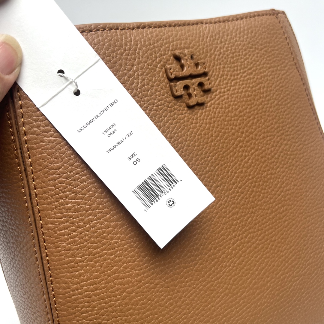 Tory Burch 棕色TB最新款单肩包 购物袋款 可单肩手提 荔枝纹头层牛皮 质感肉肉