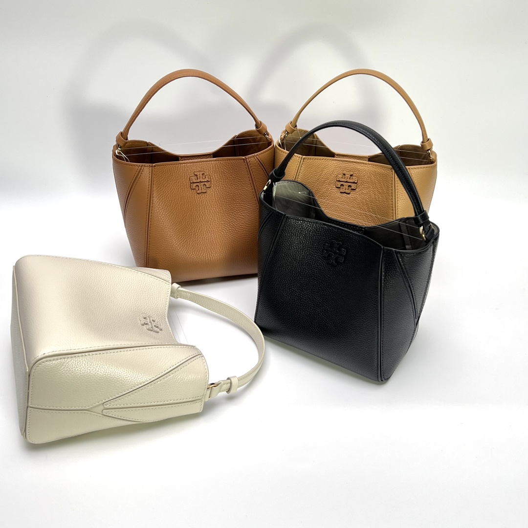 Tory Burch ～McGraw 小号水桶包 精选柔软荔枝纹皮革打造 配以模切工艺的标志性双 T Logo 和手工优雅缝线