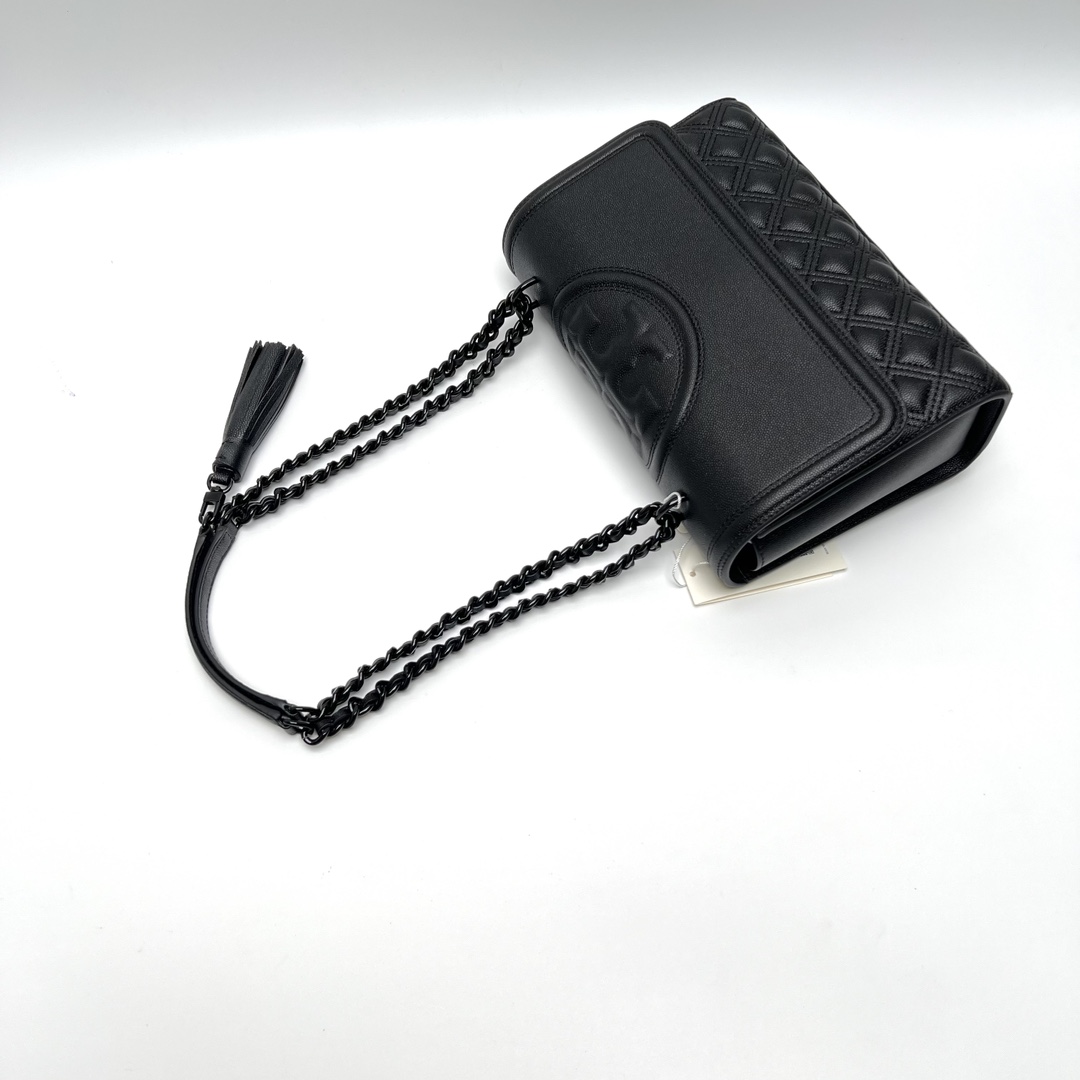 Tory Burch ～TB162041 （大号黑色）最新款Fleming鱼子酱牛皮菱格链条包