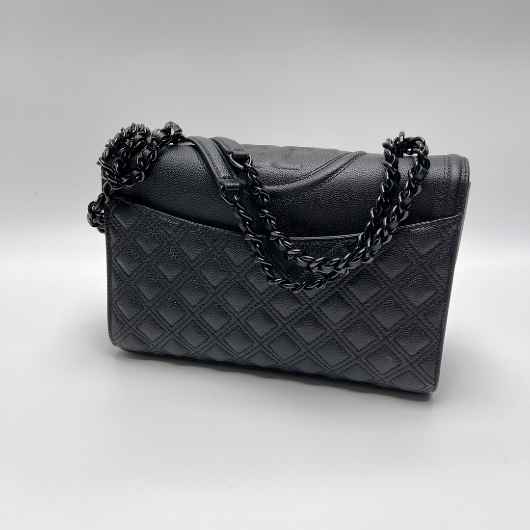 Tory Burch ～TB162041 （大号黑色）最新款Fleming鱼子酱牛皮菱格链条包