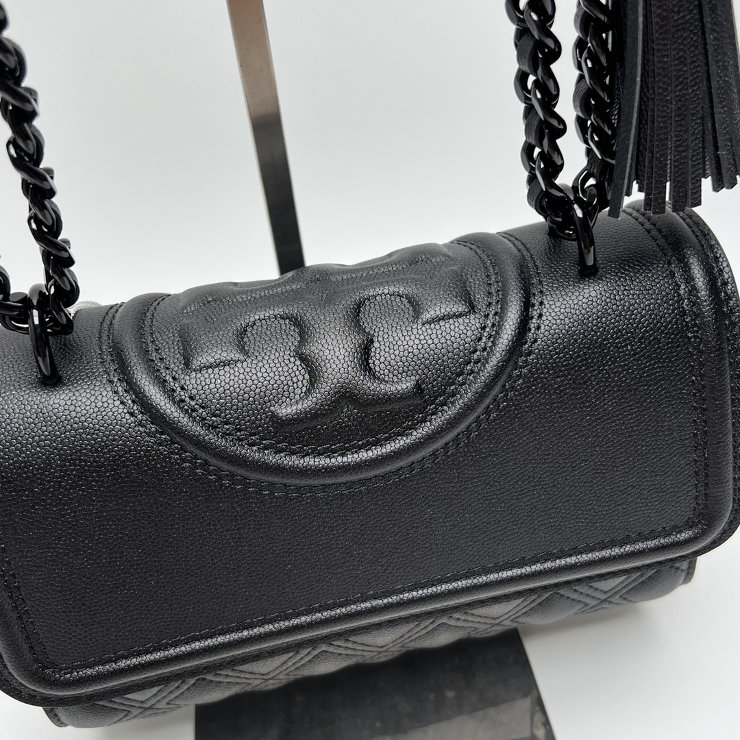 Tory Burch ～TB162042（小号）最新款Fleming鱼子酱牛皮菱格链条包