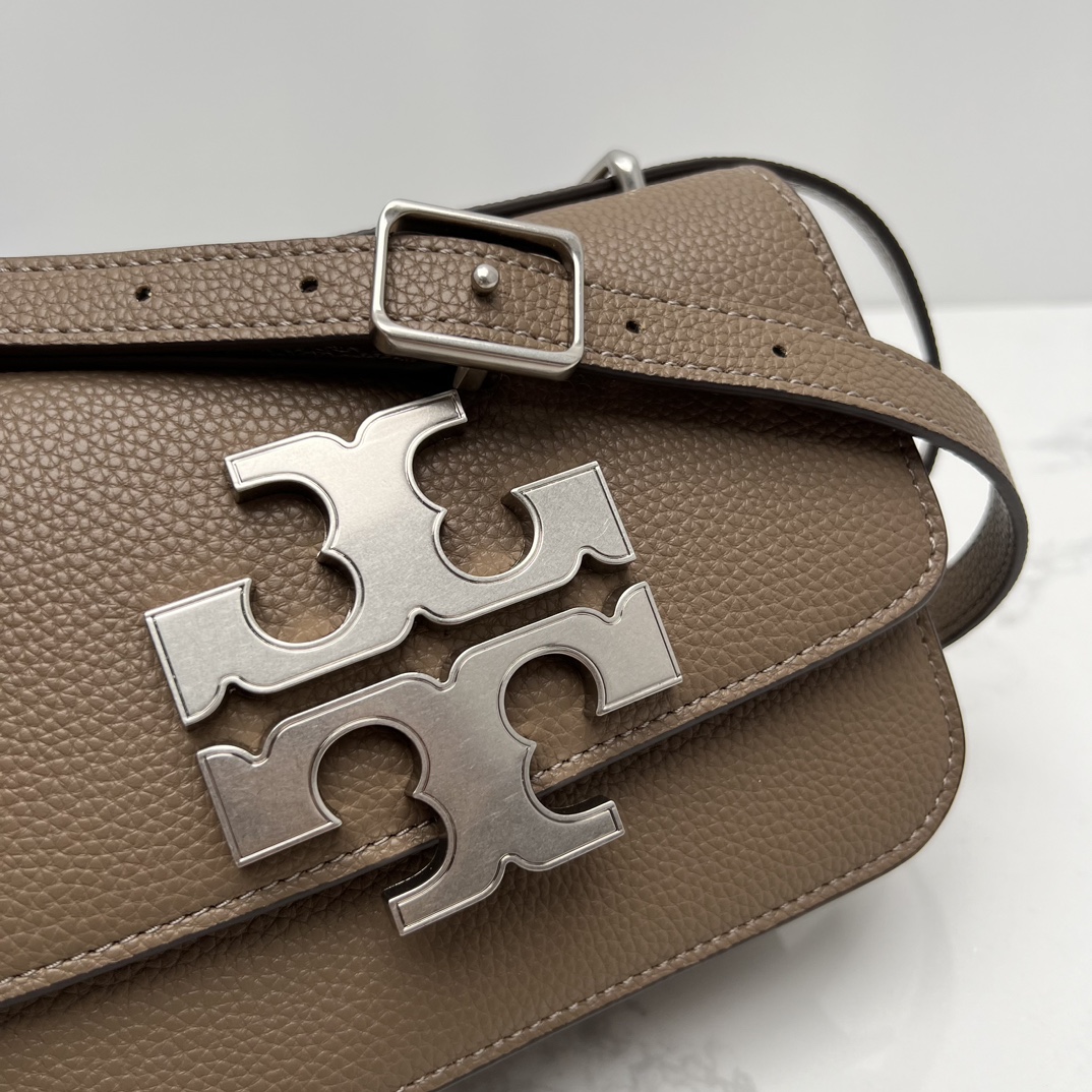 Tory Burch ～新款155671 Eleanor 小号手袋 最新荔枝纹金砖豆腐包 包身利落有型